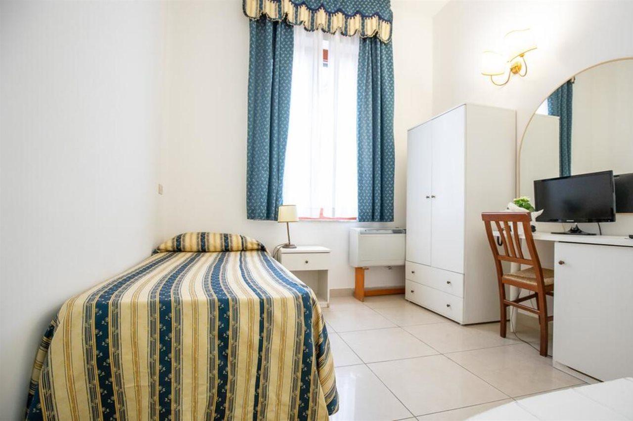 Hotel Le Fonti Монтекатини-Терме Экстерьер фото
