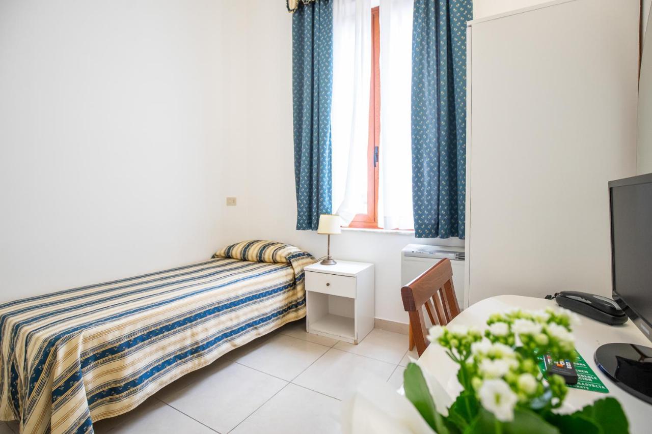 Hotel Le Fonti Монтекатини-Терме Экстерьер фото